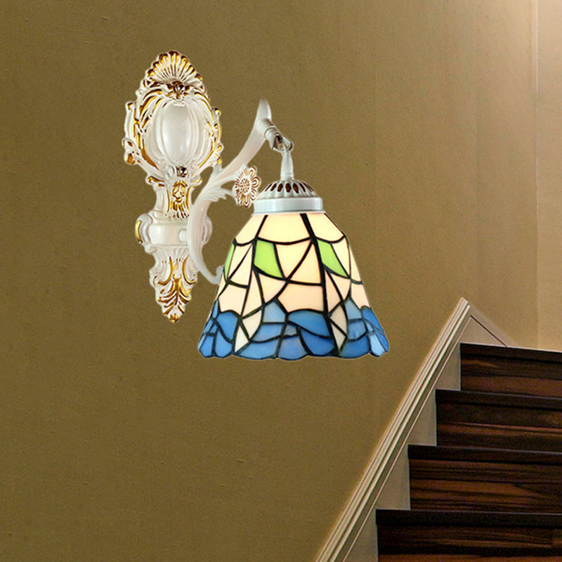Tiffany Stained Glass Wall Sconce Lamp: Bell Shade 1-Light White / Flower