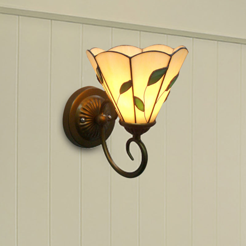 Rustic Leaf Wall Sconce Light With Beige Conical Shade - Stained Glass 1 / 6