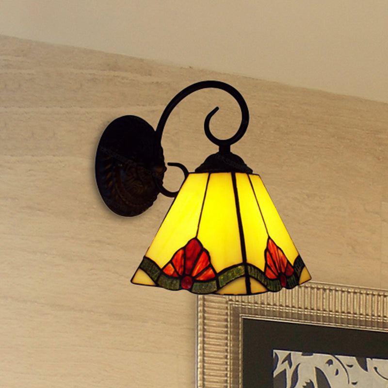 Tiffany Floral Wall Sconce Light - Mini Indoor Lighting For Living Room Yellow