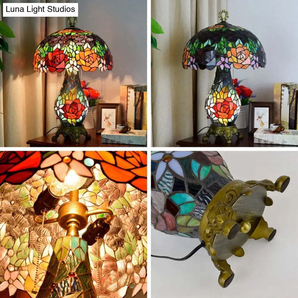 3-Headed Green Tiffany Stained Art Glass Rose Pattern Table Lamp With Mushroom Shade - Nightstand