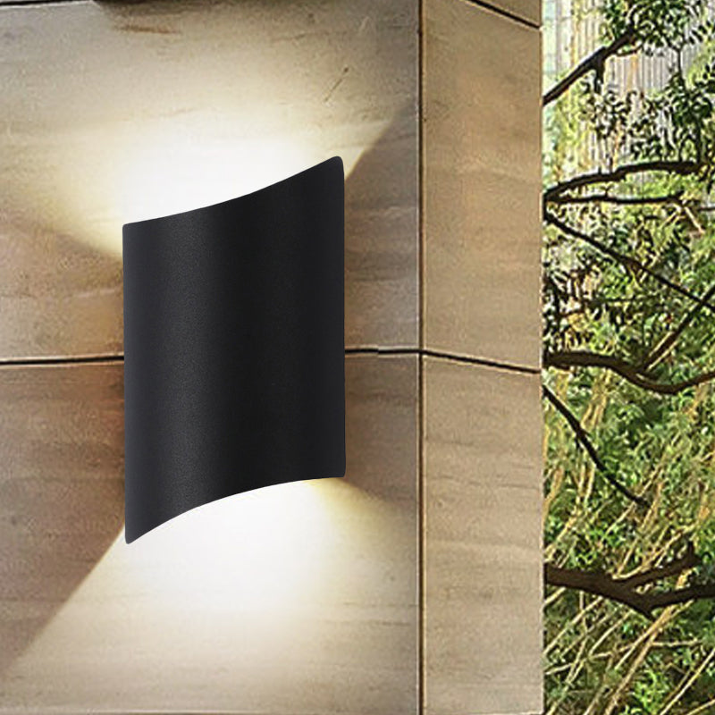 Modern Led Outdoor Wall Sconce With Geometric Metal Shade In Warm/White Light - Black Fixture
