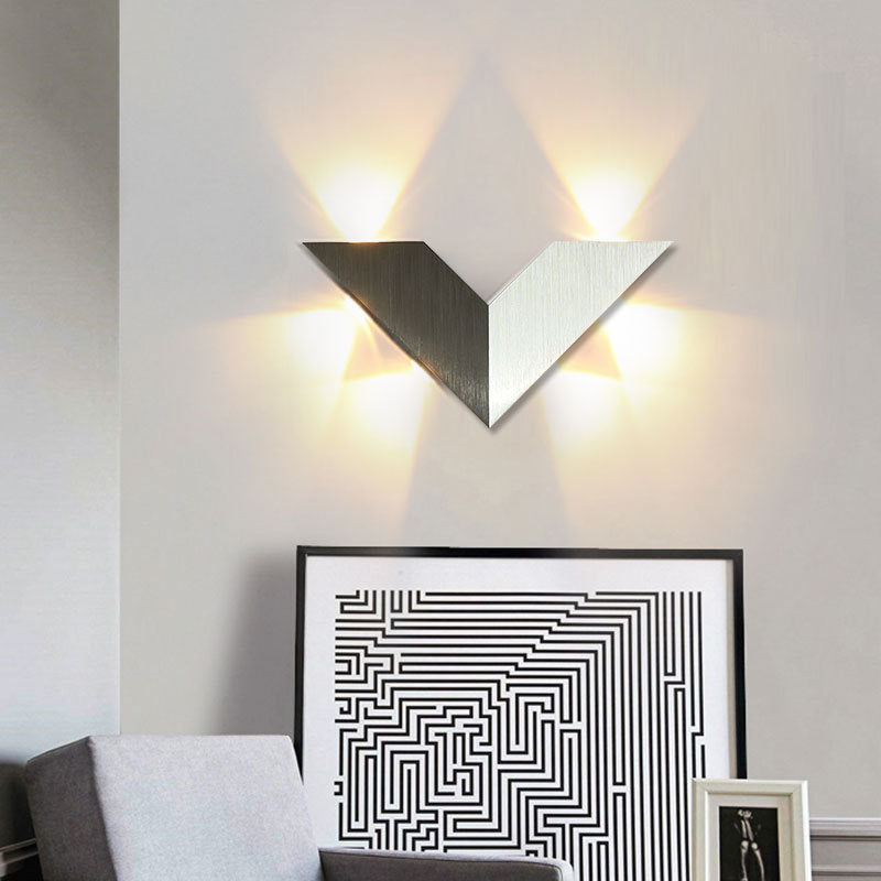 Modern Led Bedroom Wall Light With Geometric Metal Shade In Warm/White - Black & White