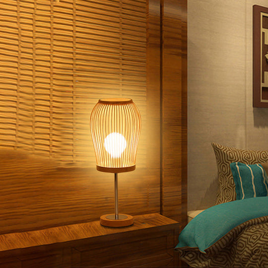 Chinese Bamboo Lantern Task Lighting: Small Beige Desk Lamp For Living Room