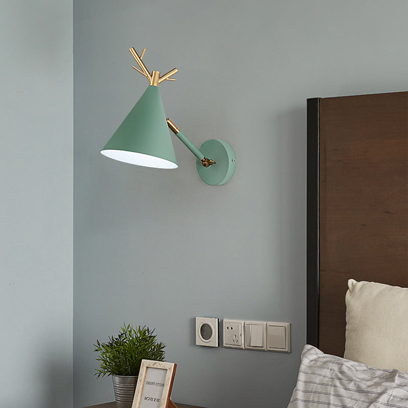 Minimalistic Cone Wall Sconce With Metal Antler Design In Grey/White/Green For Bedside Green