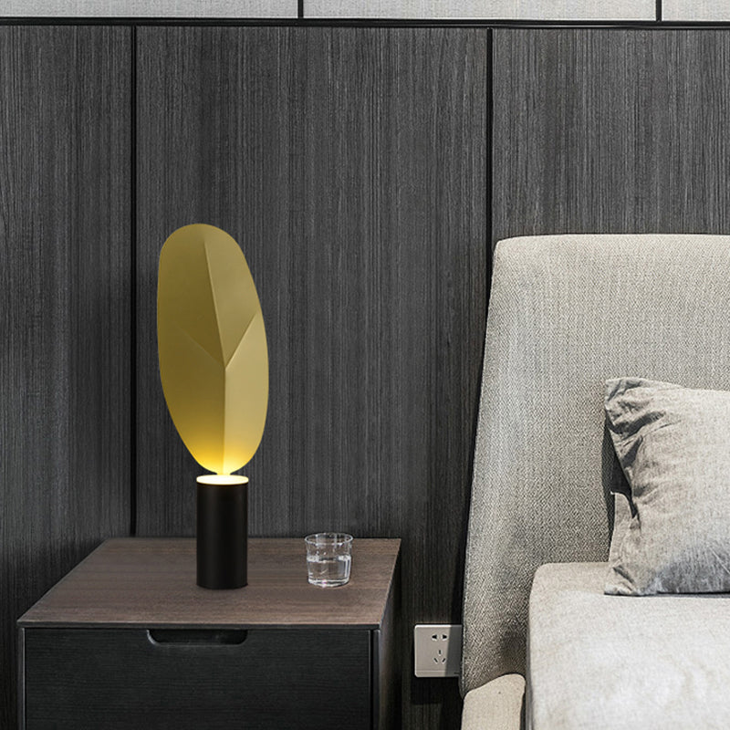 Led Leaf Task Light Metal Night Table Lamp In Pink/Gold - Modernist Design For Living Room