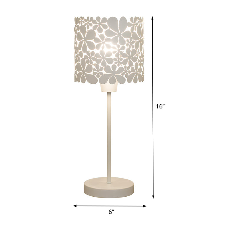 Modern 1-Bulb White Flower Desk Lamp With Metal Shade For Task Lighting