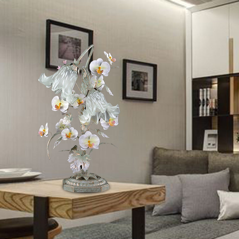 Silver Metal Flower Night Table Lamp - Countryside Nightstand Lighting For Living Room (2 Bulbs)