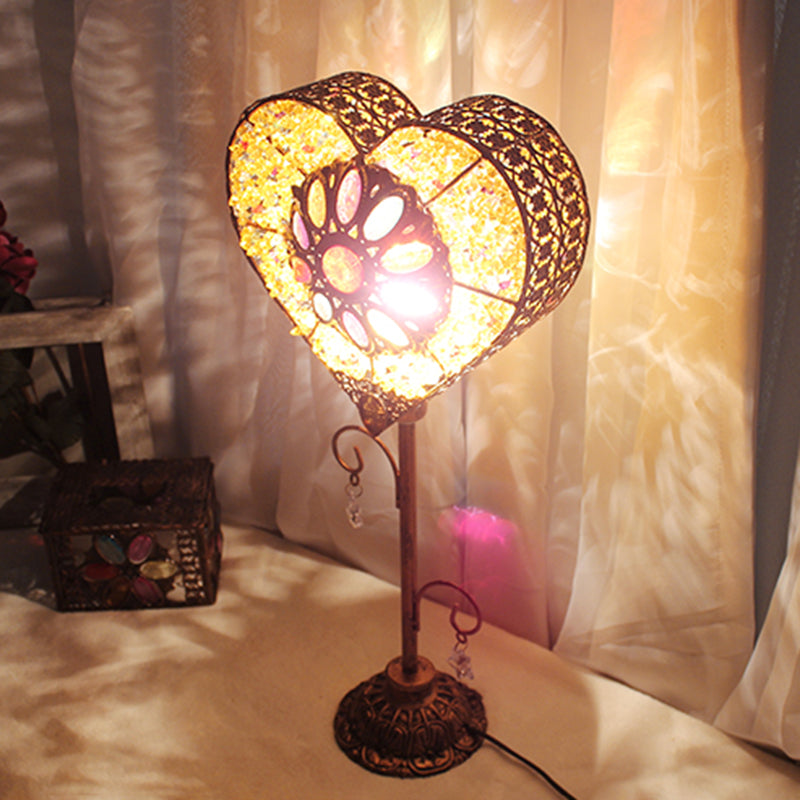 Art Deco Heart-Shaped Red/Yellow Metal Table Lamp: Nightstand Lighting For Living Room