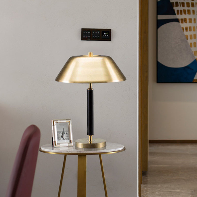 Modern Gold Metal Nightstand Lamp For Living Room 1 Head Table Lighting