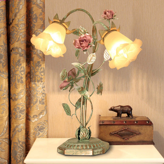Pastoral Metal Flared Nightstand Lamp With Flower Decoration - Green