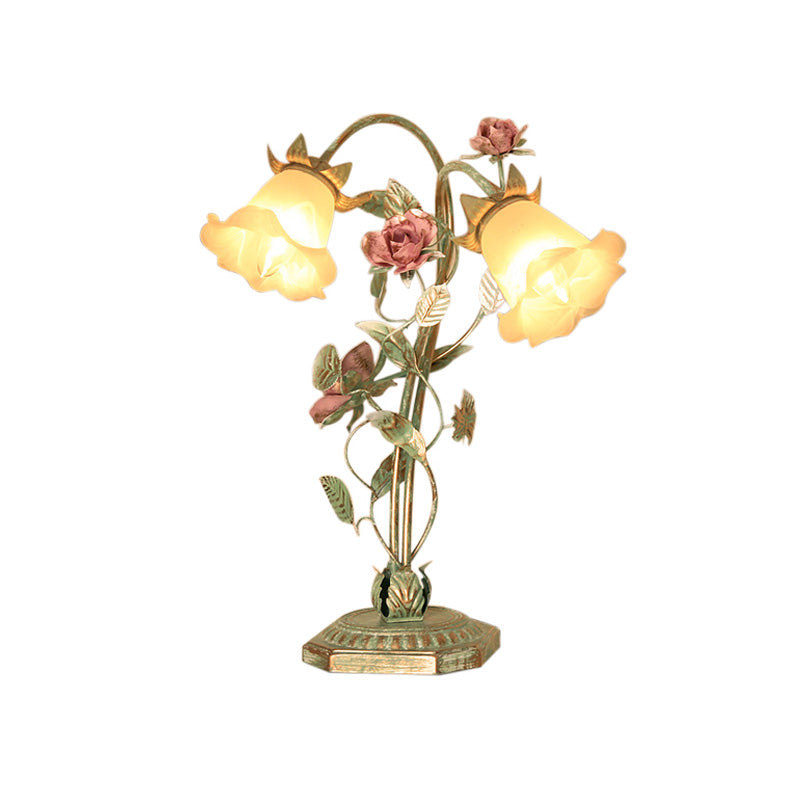 Pastoral Metal Flared Nightstand Lamp With Flower Decoration - Green