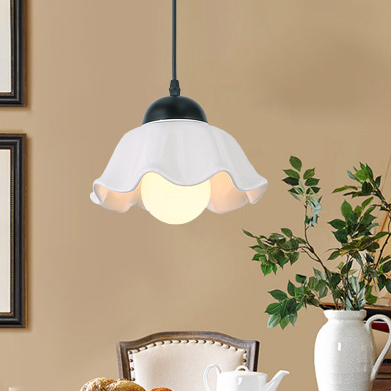Scalloped Black Ceramic Pendant Light For Dining Room - Elegant 1/3 Fixture