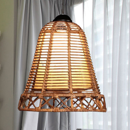 Rustic Rattan Bell-Shaped Hanging Light: Beige 1-Head Drop Light For Living Room & Restaurant
