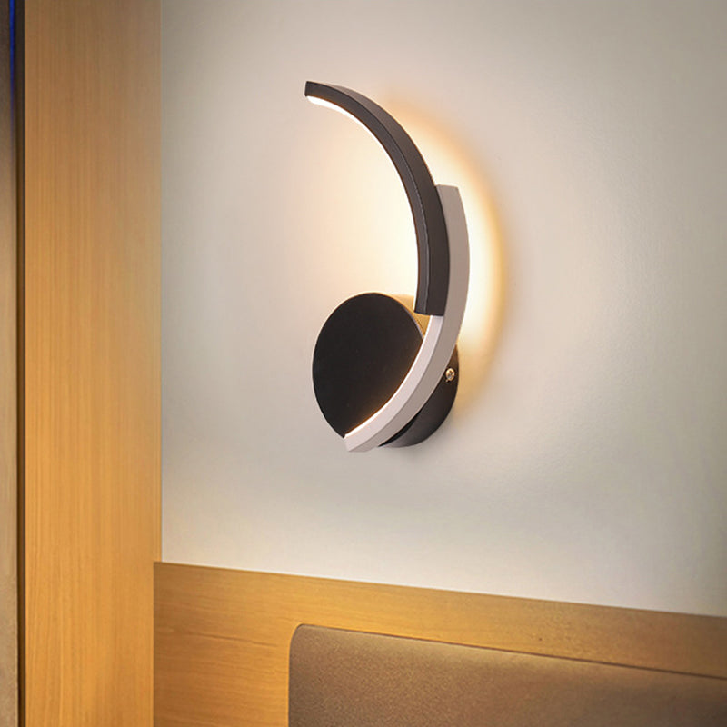 Modern Curved Line Led Wall Mounted Sconce In Black White Warm Light - Acrylic Lamp Fixture For