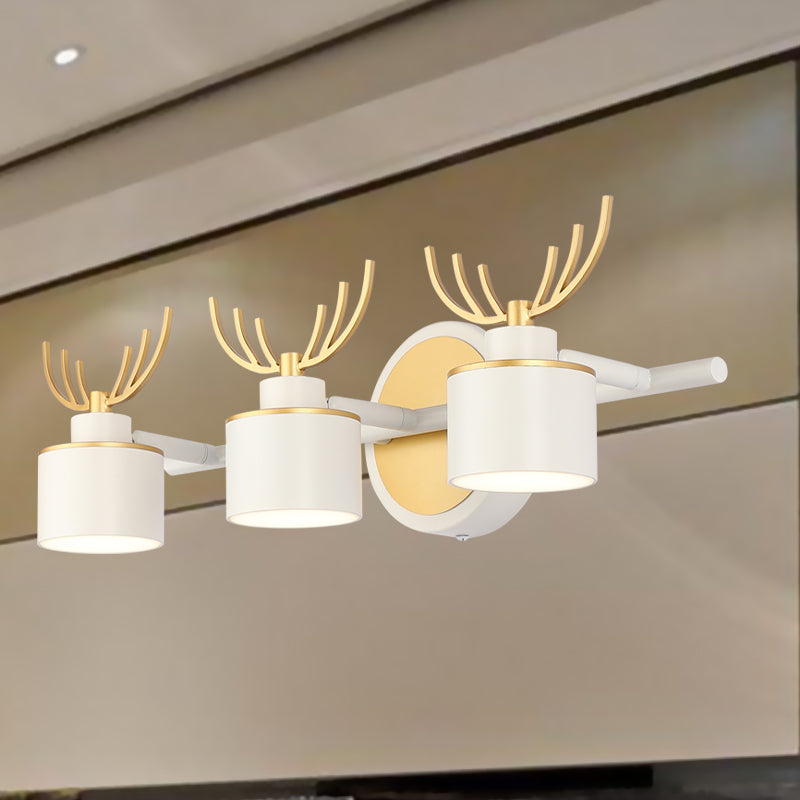 Modernist Elk Design 3-Head Metal Wall Sconce In White For Living Room Lighting