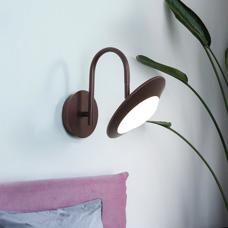 Modern Rotatable Urn Wall Sconce Lamp In Metallic White/Coffee With Led Lighting And Gooseneck Arm