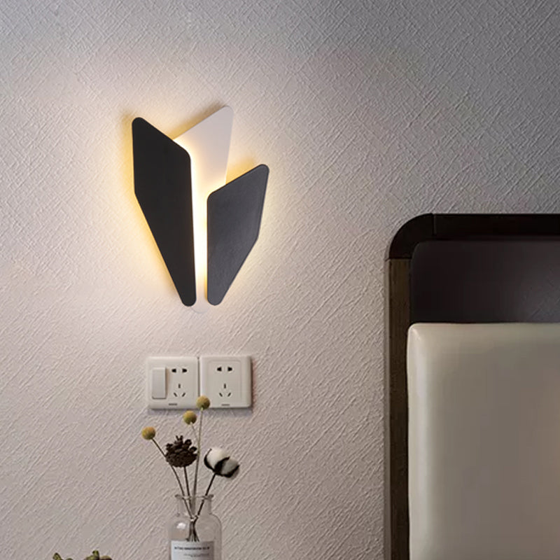 Contemporary Metal Led Wall Sconce In Black- Warm/White Light