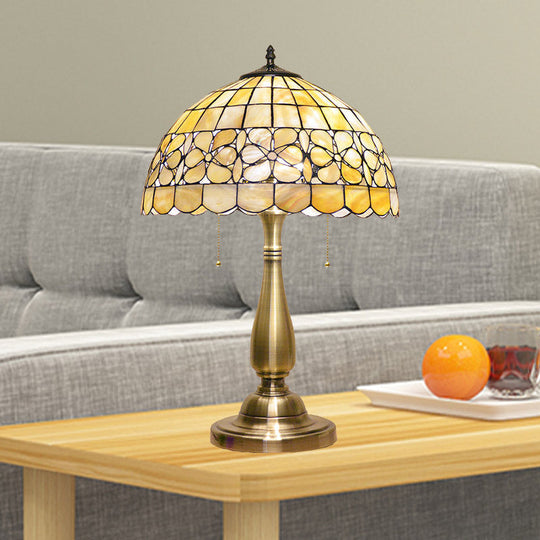 Gold Scalloped Shell Tiffany Nightstand Lamp With Pull Chain Switch - 2 Lights Table Lighting