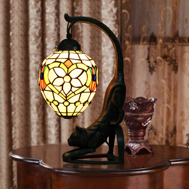 Bronze Finish Tiffany Style Hand Cut Glass Cat Nightstand Lamp With Flower Pattern