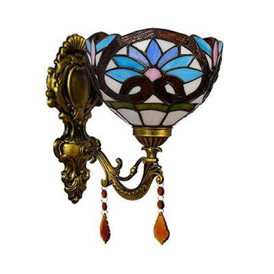 Stained Glass Victorian Wall Sconce With Brass Mount - 1 Light Fixture
