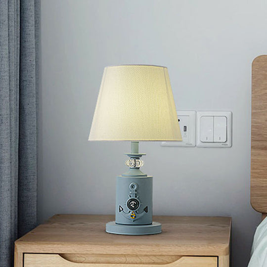 Teresa - Mediterranean-Style Cylinder Table Light: Metal Single Bedside Fabric
