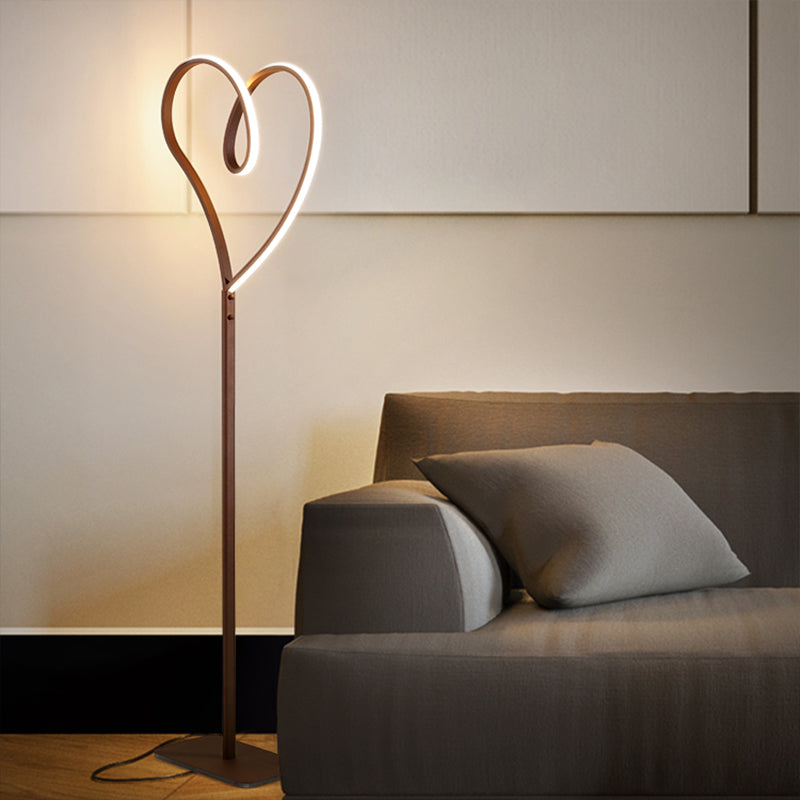 Modern Led Metal Floor Reading Lamp With Heart-Shaped Stand Coffee Finish