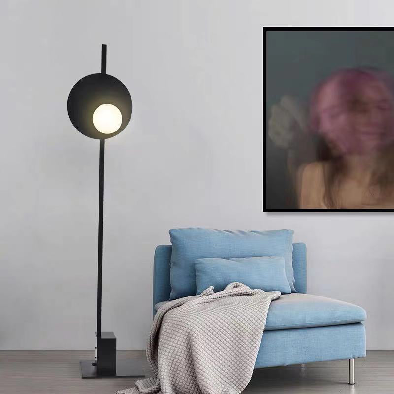 Minimalist Led Metal Floor Lamp - Black Standing Light For Bedroom