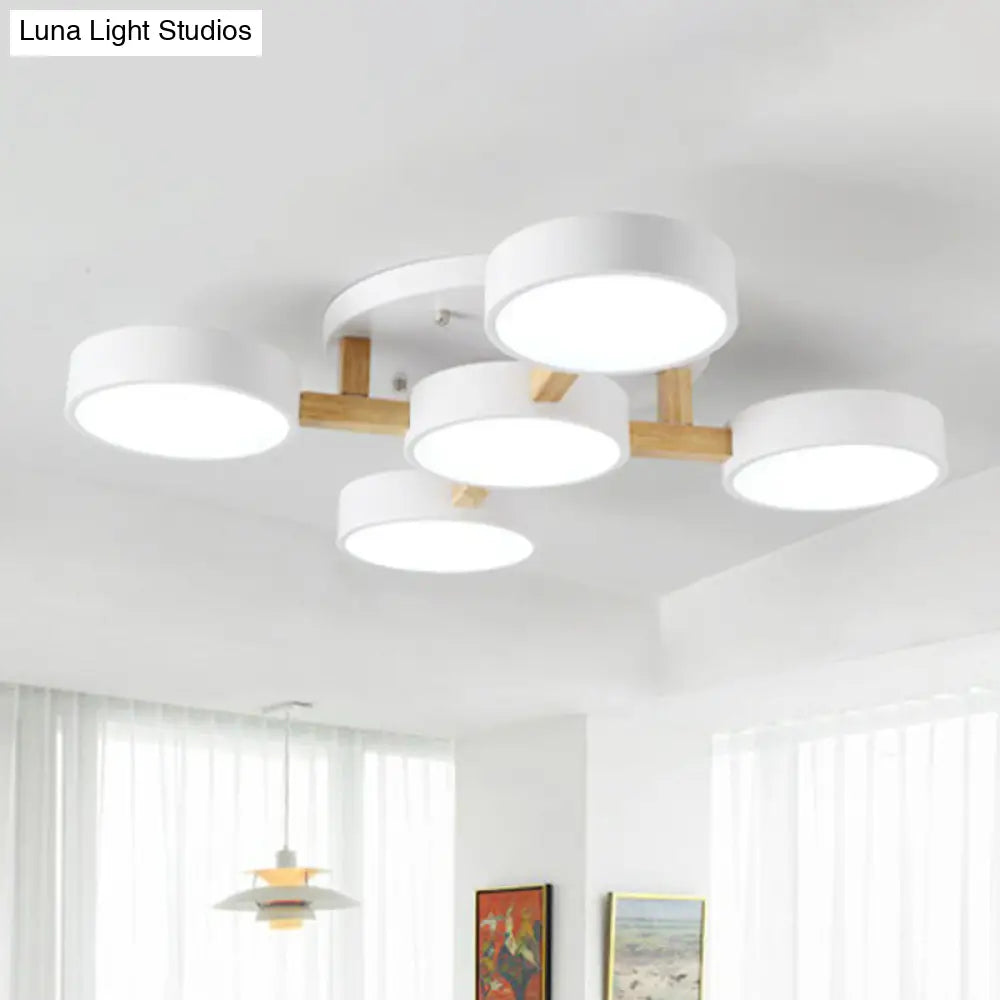 Acrylic Nordic Style Flush Mount Ceiling Light For Living Room White