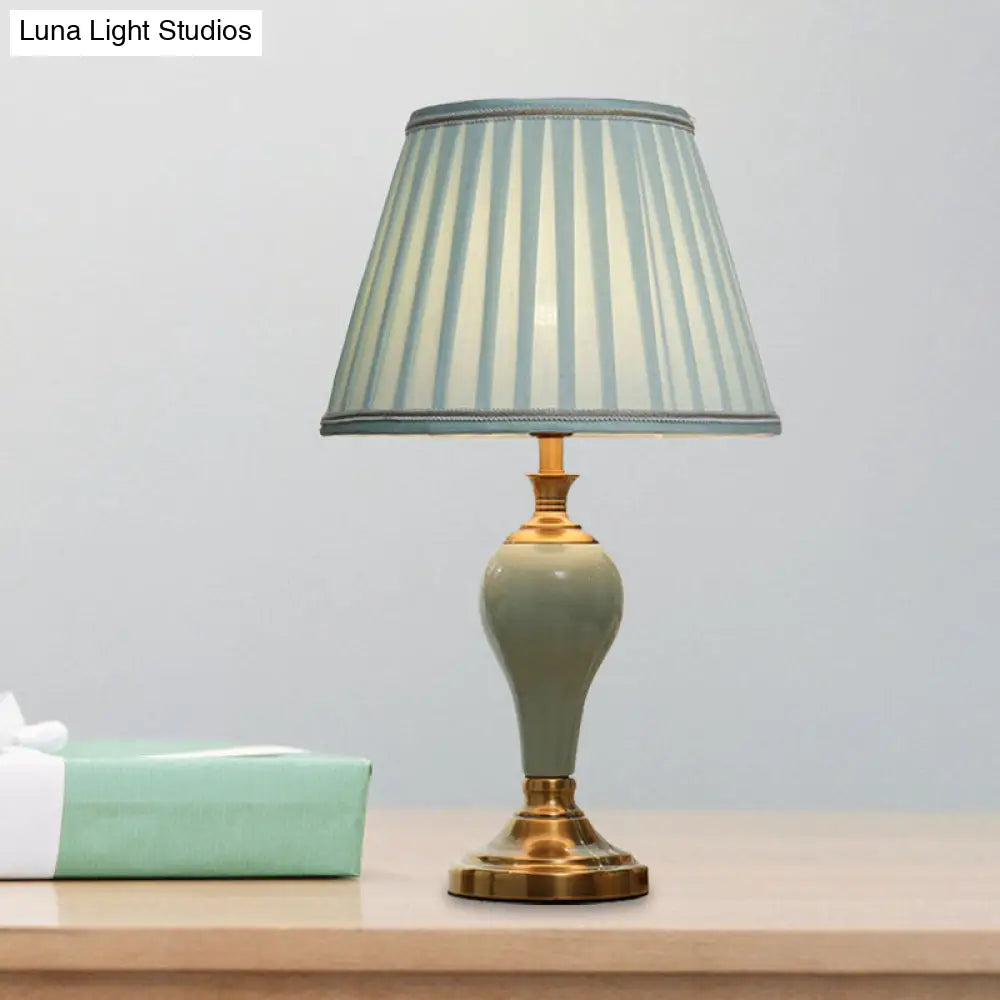 Ceramic Urn Table Lamp Vintage Bedside Nightstand Light In Aqua/Beige/Grey With Fabric Shade