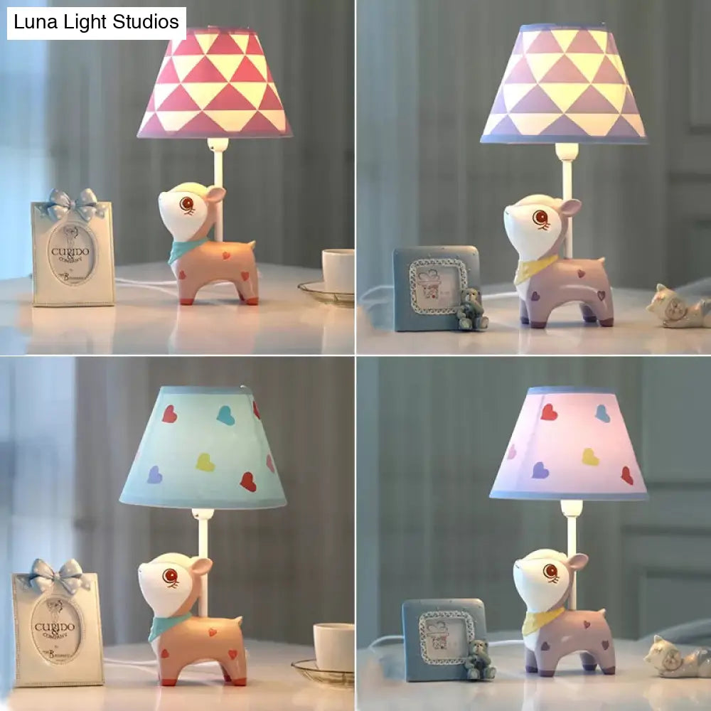 Adorable Baby Sika Deer Desk Lamp For Boy/Girl Bedroom - Resin 1 Bulb