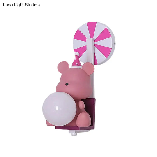 Adorable Birthday Bear Ball Wall Lamp - Cartoon Resin 1-Light Sconce Light