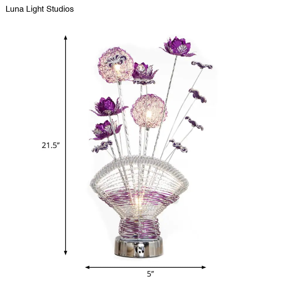 Albaldah - Aluminum Table Lamp With Rose And Dandelion Decor