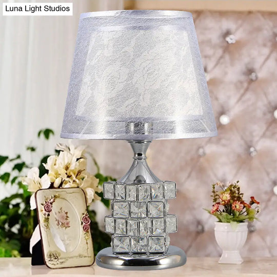 Traditional Gold/Silver Floral Inner Shade Table Lamp With Crystal Blocks: Bedside Nightstand Light