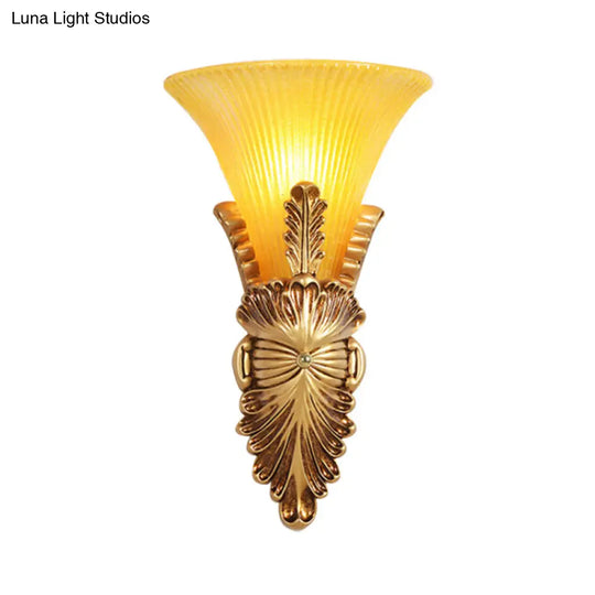 Amber Glass Gold Wall Sconce Light Fixture For Hallway - Single Bulb Colonial Flair