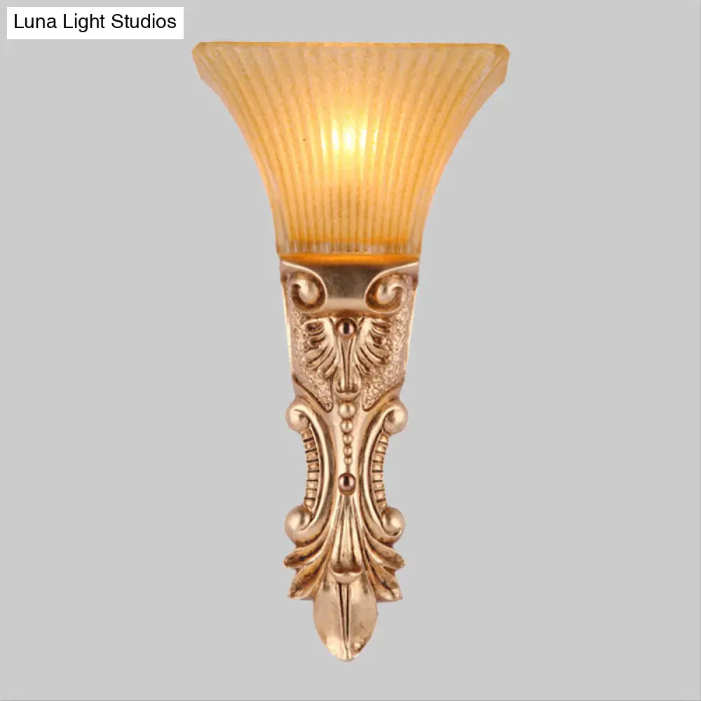 Amber Ribbed Glass Wall Sconce Single Head Antiqued Trapezoid Design In Gold