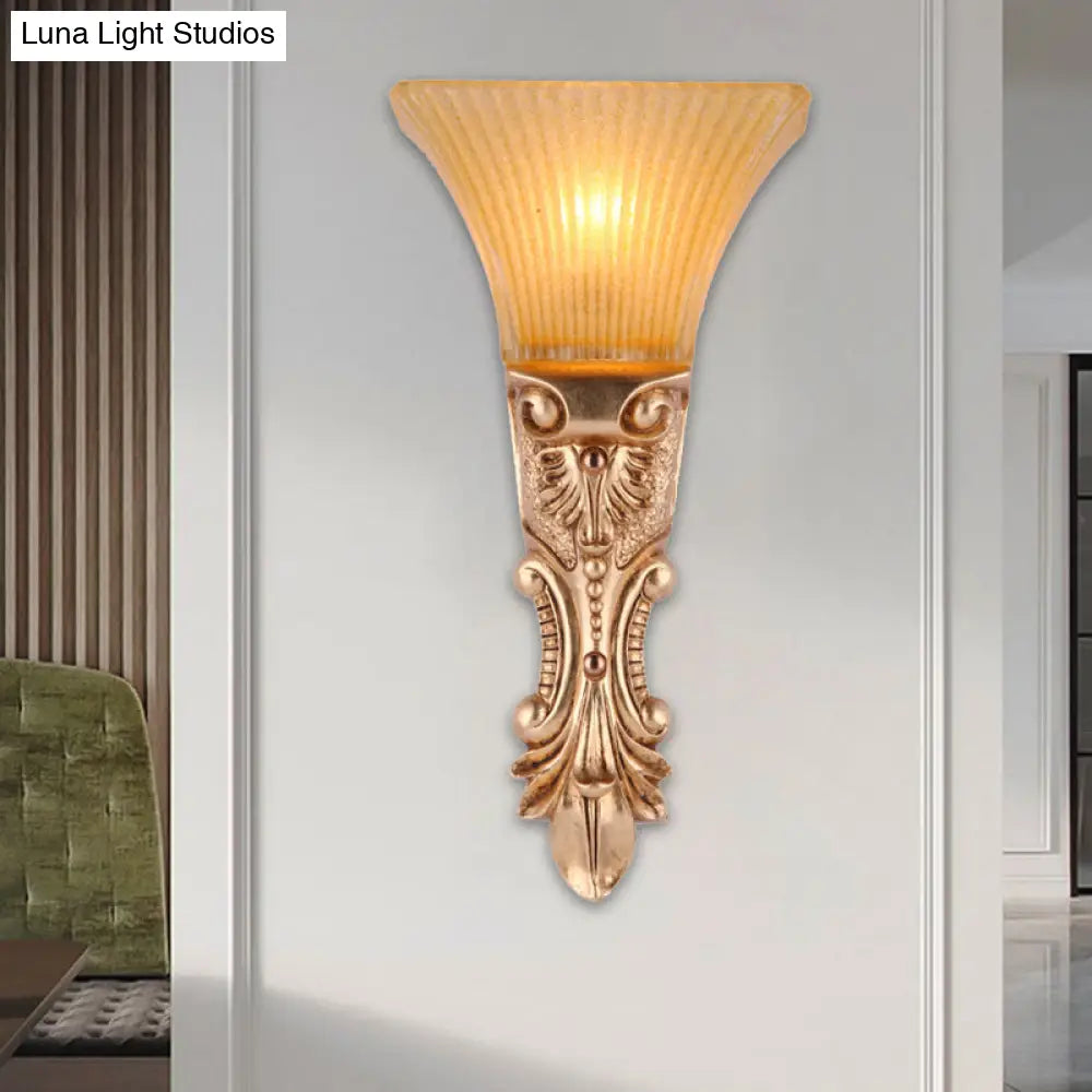 Amber Ribbed Glass Wall Sconce Single Head Antiqued Trapezoid Design In Gold