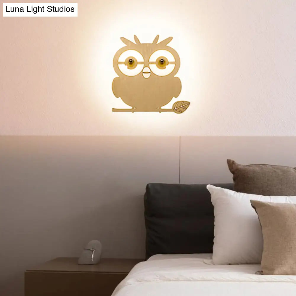 Animal Led Wall Sconce For Kids Rooms And Corridors In Beige Wood Finish