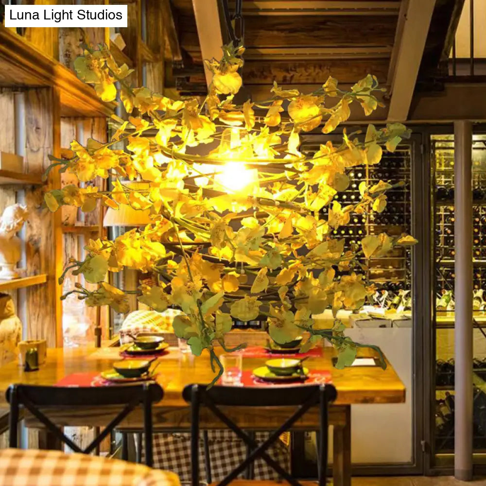 Antique Yellow And Green Metal Ceiling Pendant With Led Down Lighting For Restaurants