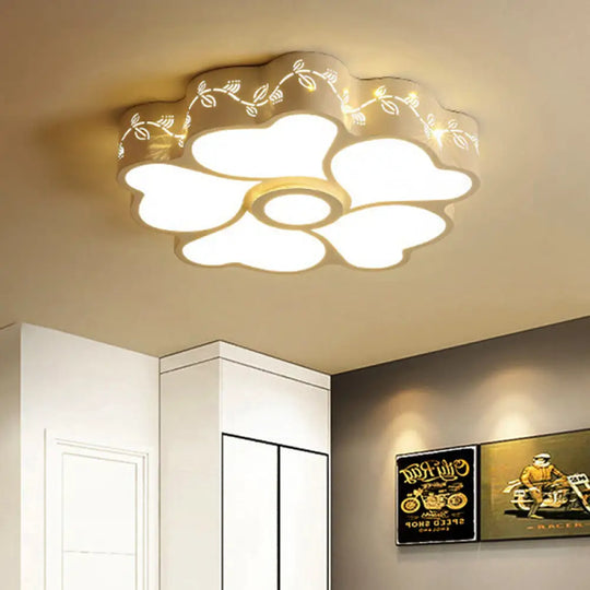 Art Deco Flush Mount Kid’s Bedroom Ceiling Light In White Acrylic / Remote Control Stepless
