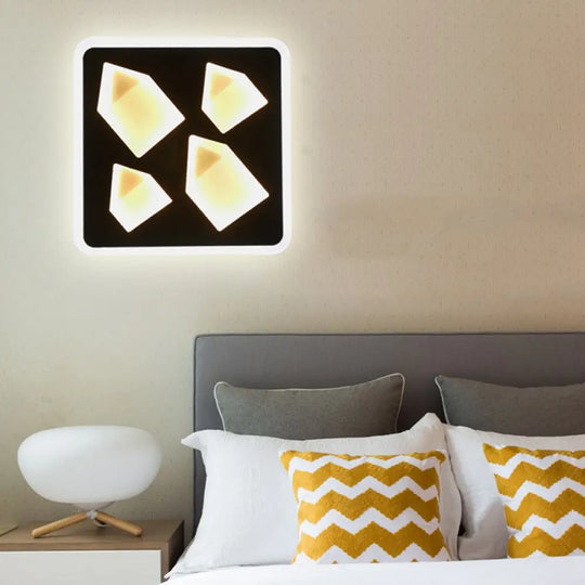 Art Deco Square Black Metal Led Wall Lamp For Study Room / Triangle