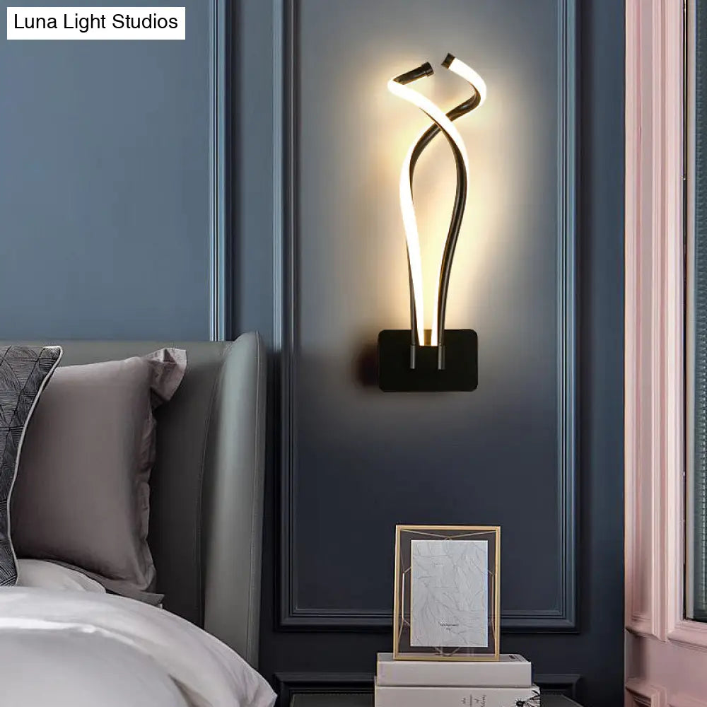 Art Deco Twisting Led Wall Sconce: Metal Edition For Bedroom Lighting