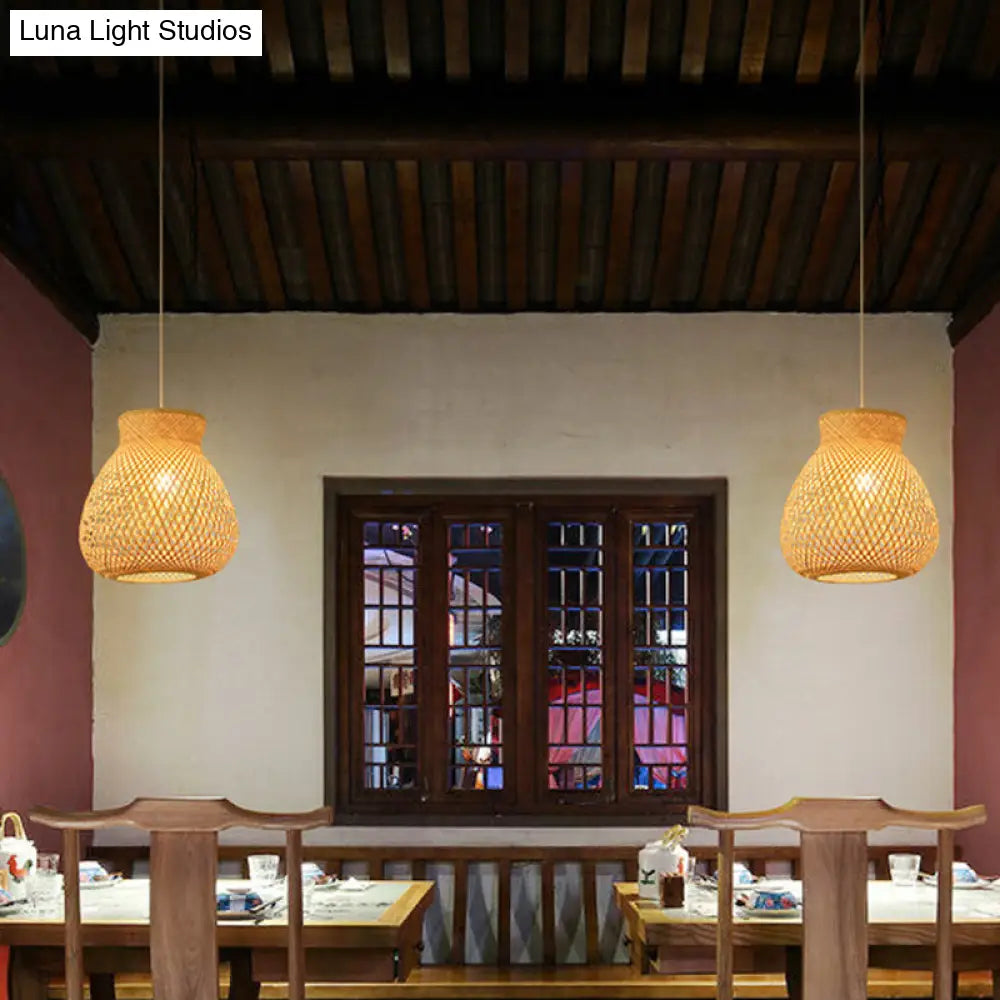 Modern Bamboo Pendant Lamp: Asian-Inspired Single-Head Lighting Fixture For Restaurants Twisted