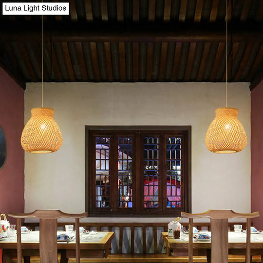 Modern Bamboo Pendant Lamp: Asian-Inspired Single-Head Lighting Fixture For Restaurants Twisted