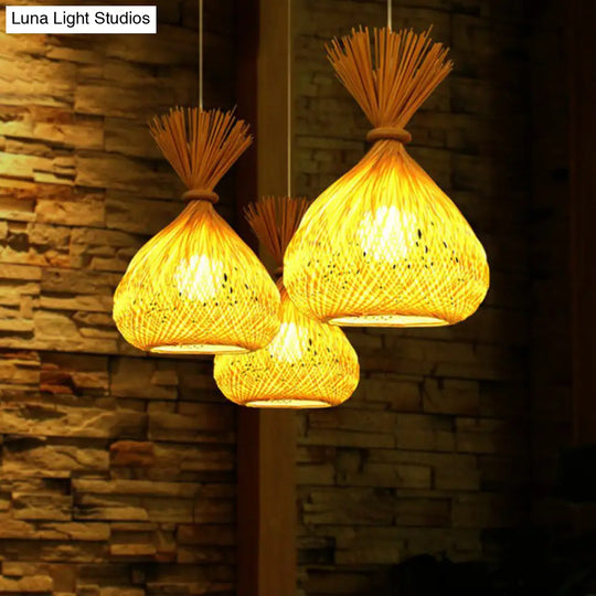 Bamboo Pendant Light- Onion Shaped Single-Bulb Asian Hanging Lamp For Dining Room In Beige