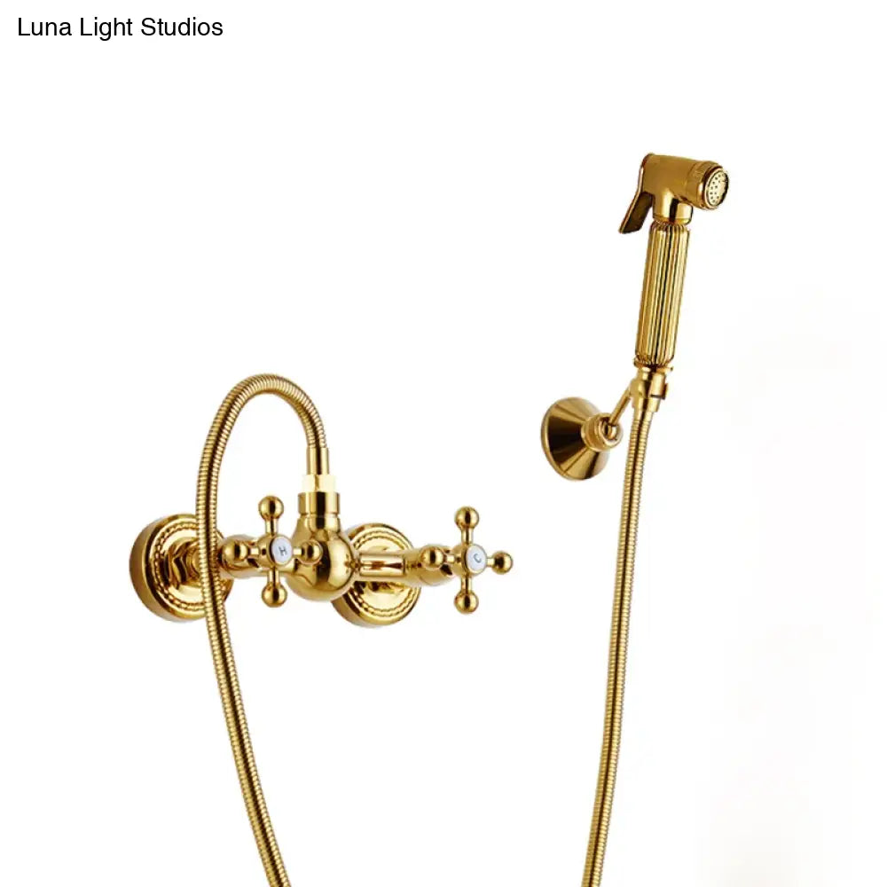 Bidet Faucets Gold Brass Bathroom Shower Blow-fed Spray Gun Nozzle Toilet Bidet Faucet Hot and Cold Water Taps Bathroom