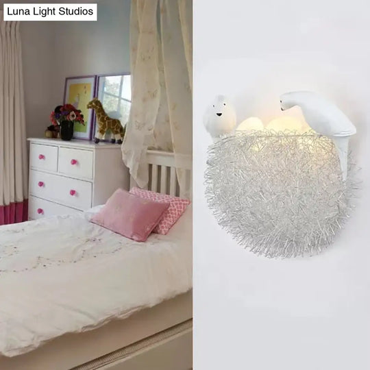 Bird-Themed Resin Balcony Wall Light For Kindergarten Nest Décor - Lovely White Sconce