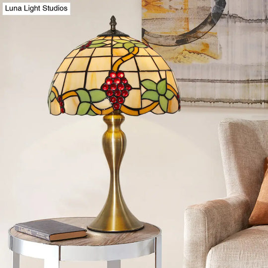 Victorian Stained Art Glass Dome Table Lamp - Elegant Gold Night Light With Grape Pattern 1-Light