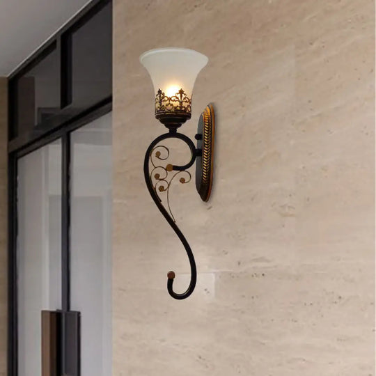 Black And Gold Wall Mount Sconce With Curved Arm - Countryside Metal Lamp Fixture Black-Gold