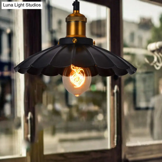 Scalloped Iron Ceiling Suspension Lamp In Black - Stylish Pendant Lighting For Dining Room
