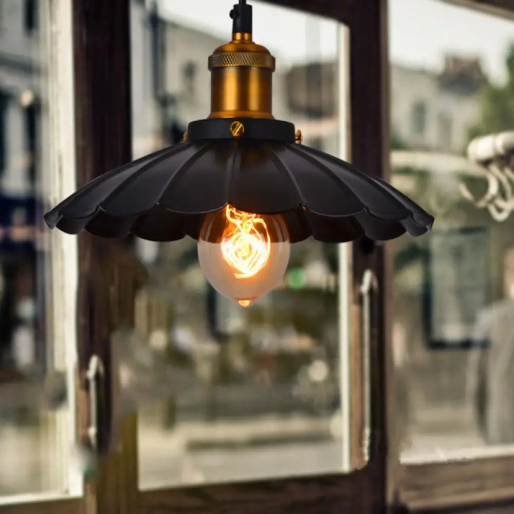 Black Scalloped Iron Ceiling Suspension Lamp - Loft Dining Room Pendant Light With 1 Bulb